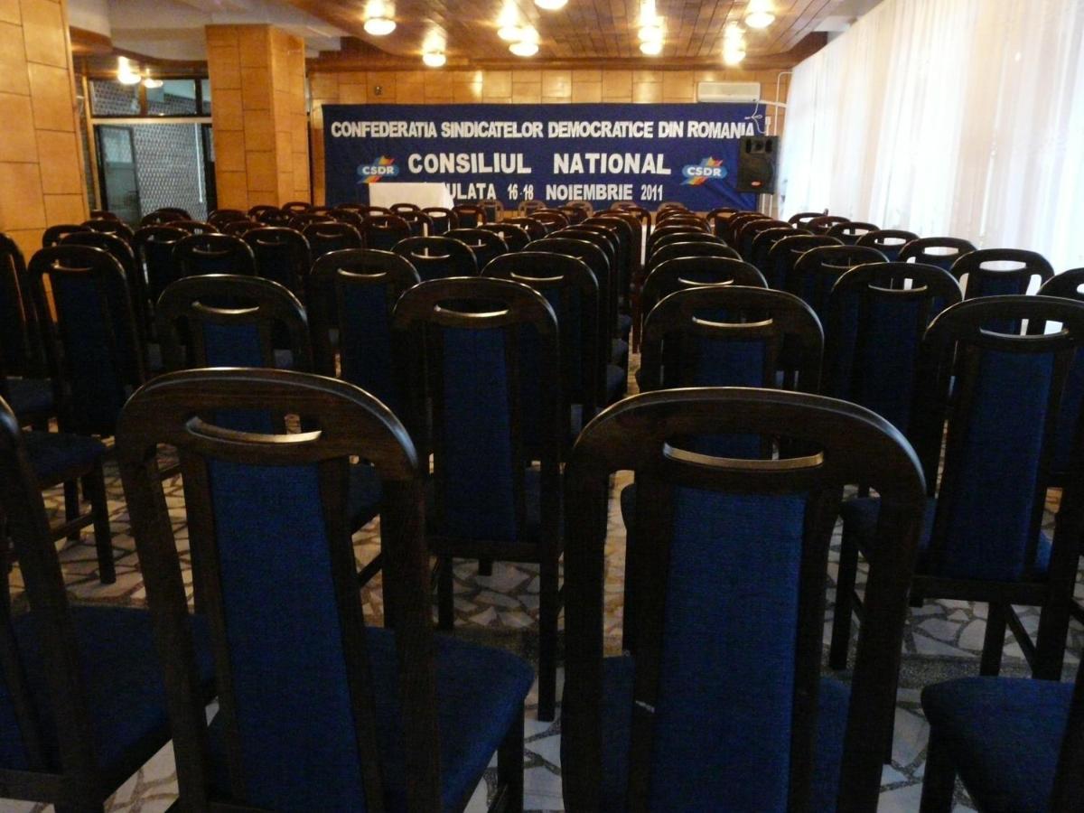 Hotel Traian Caciulata Calimanesti Ngoại thất bức ảnh